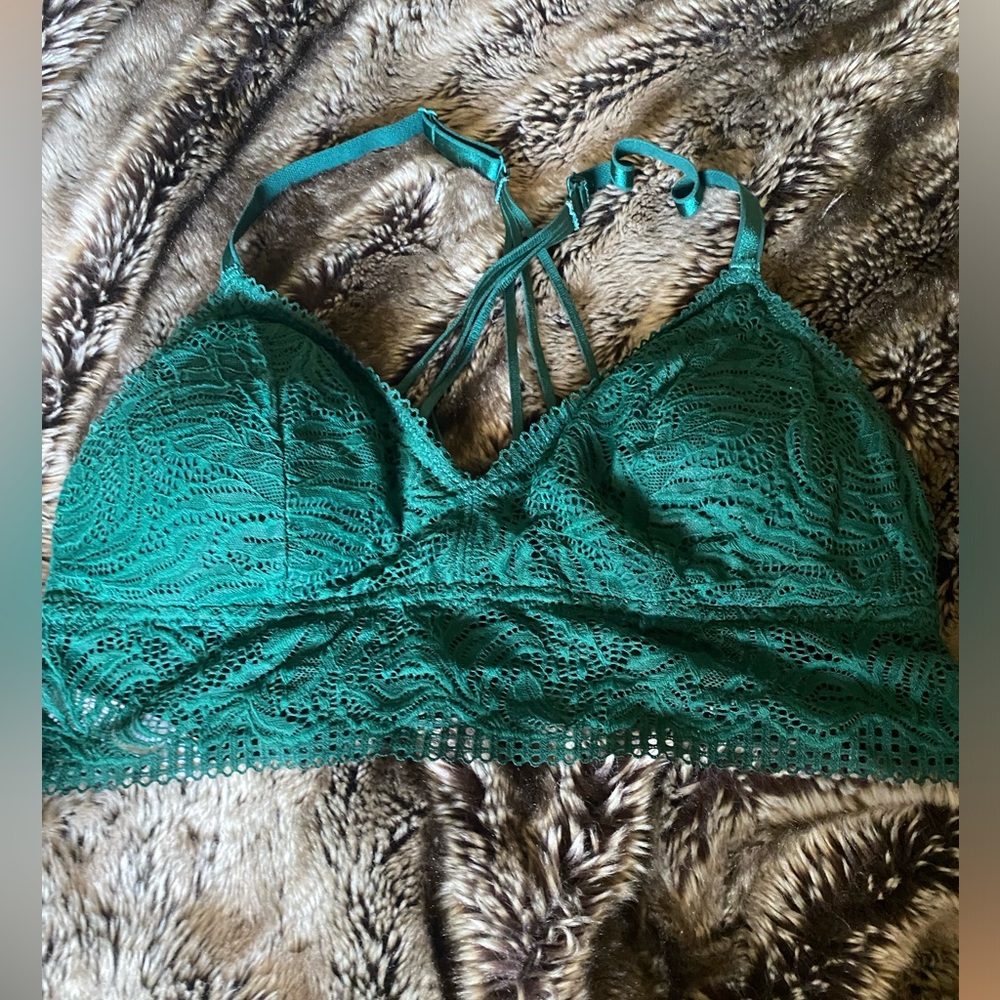 Lace Auden Emerald Bralette Size L with padding